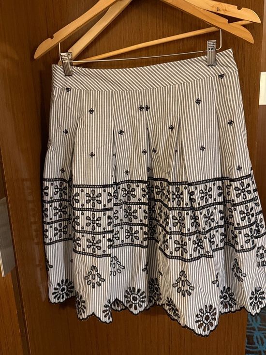 Talbots Dresses & Skirts - Talbots Black & White Embroidered Striped Circle Skirt